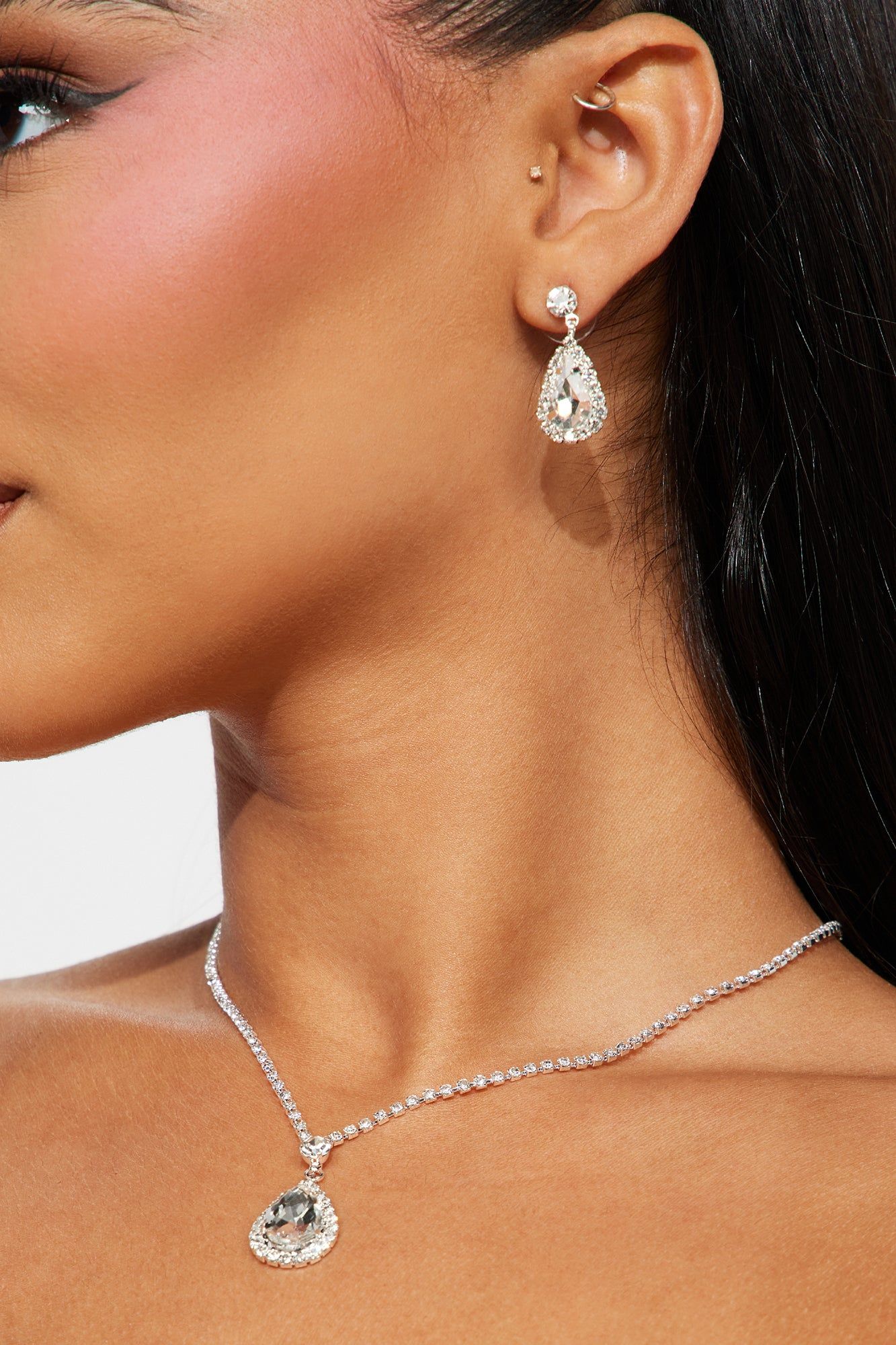 Special Guest Necklace And Earring Set - Silver sold by Fashion Nova