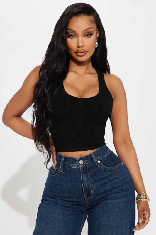 Evelyn Snatched Top - Black sold by Fashion Nova