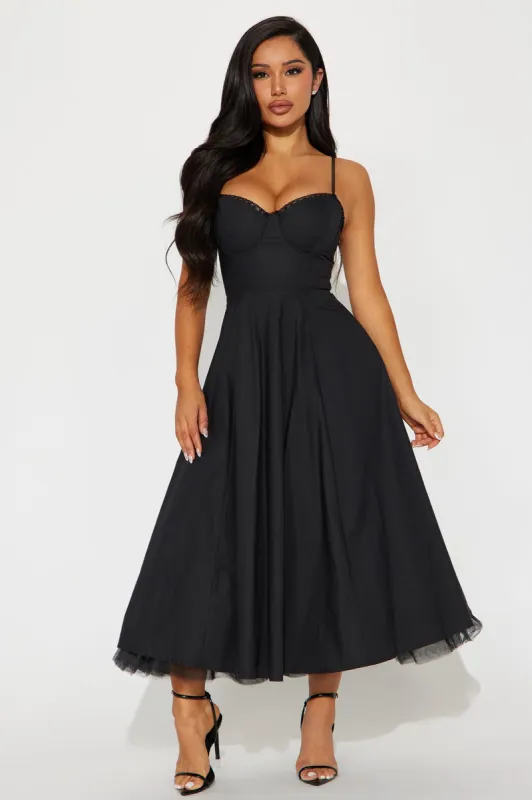 Daya Corset Poplin Midi Dress - Black sold by Fashion Nova