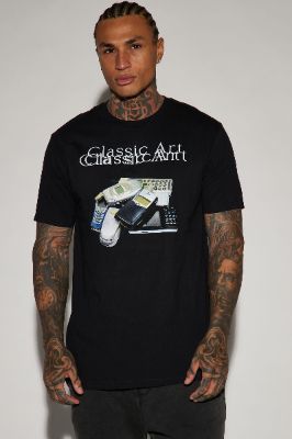 Classic Art Short Sleeve Tee - Black sold by Fashion Nova