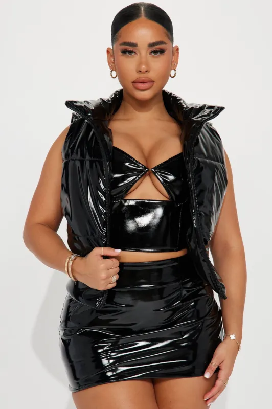 On Ice Puffer Vest - Black sold by Fashion Nova