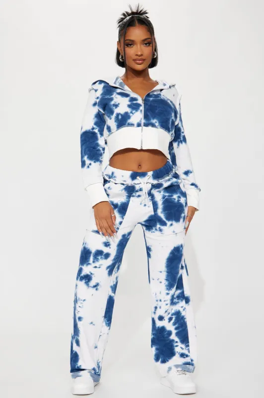 Throwback Tie Dye Jogger Set - Navy sold by Fashion Nova