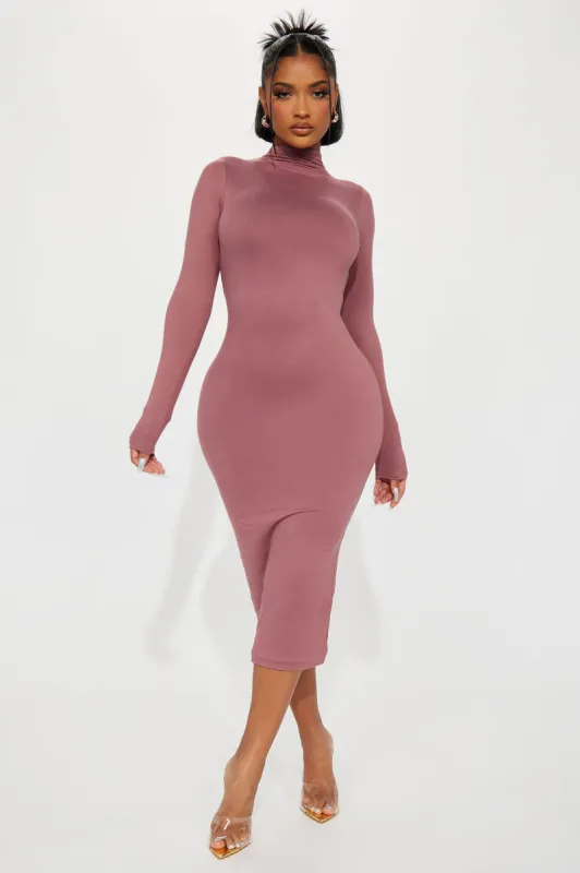 Efina Double Lined Midi Dress - Mauve sold by Fashion Nova