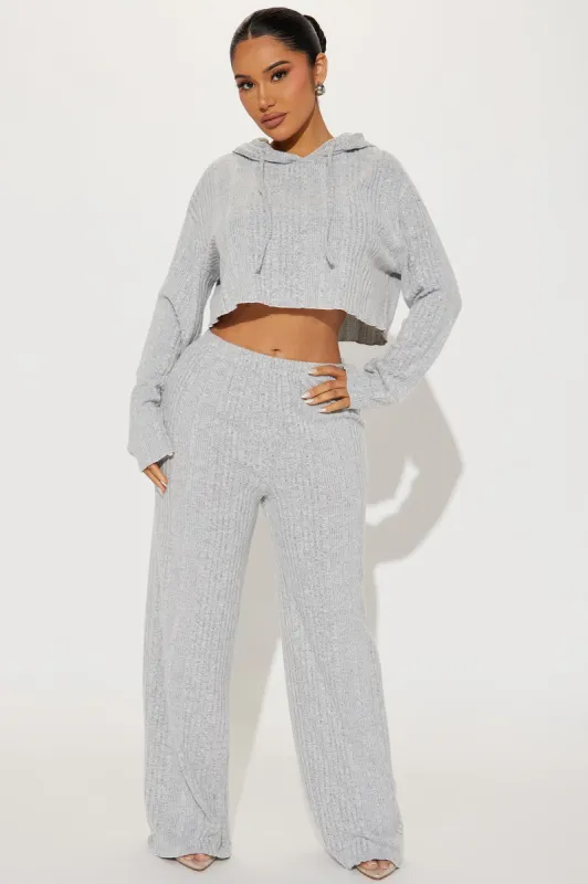 Staying Inside Pant Set - Heather Grey sold by Fashion Nova