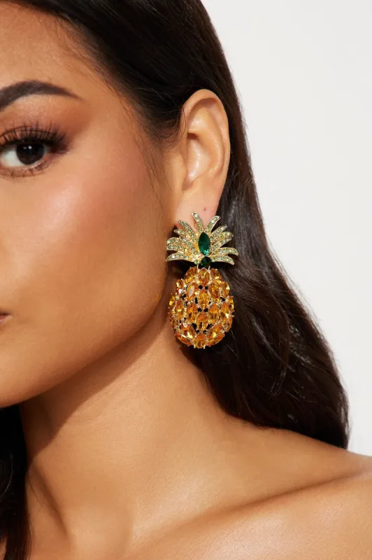 Island Babe Earrings - Gold/Yellow sold by Fashion Nova