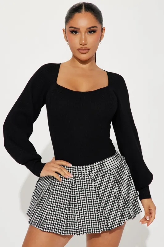 Kaydee Sweater - Black sold by Fashion Nova