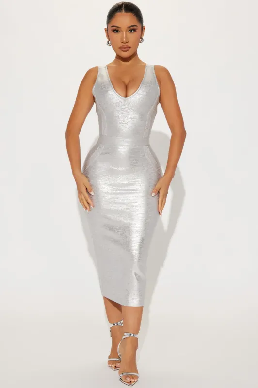 Stella Metallic Midi Dress - Silver sold by Fashion Nova