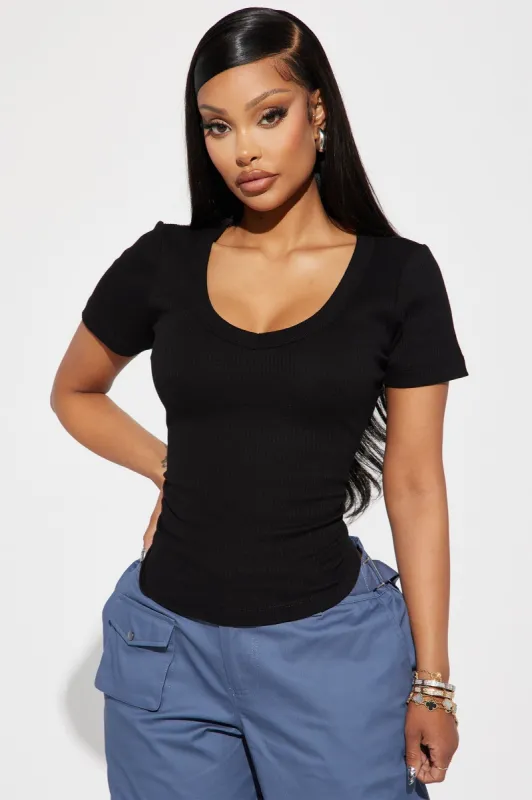 Irene Ribbed Baby Tee - Black sold by Fashion Nova