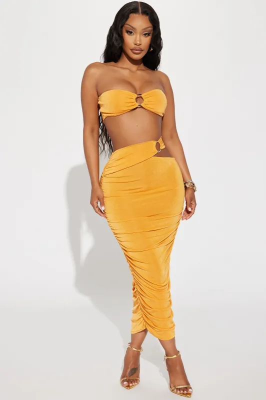 Sunniva Skirt Set - Orange sold by Fashion Nova