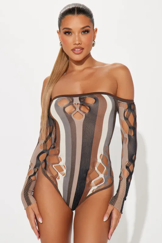 Party Favor Seamless Bodysuit - Brown Combo sold by Fashion Nova