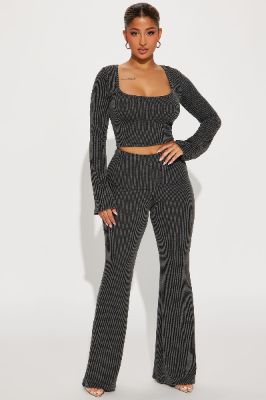 Set The Mood Ribbed Pant Set - Black sold by Fashion Nova