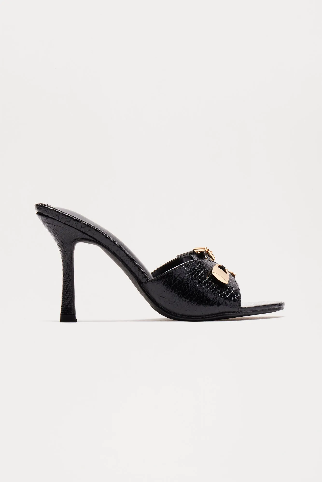 Casablanca Mules - Black sold by Fashion Nova product image thumbnail 3