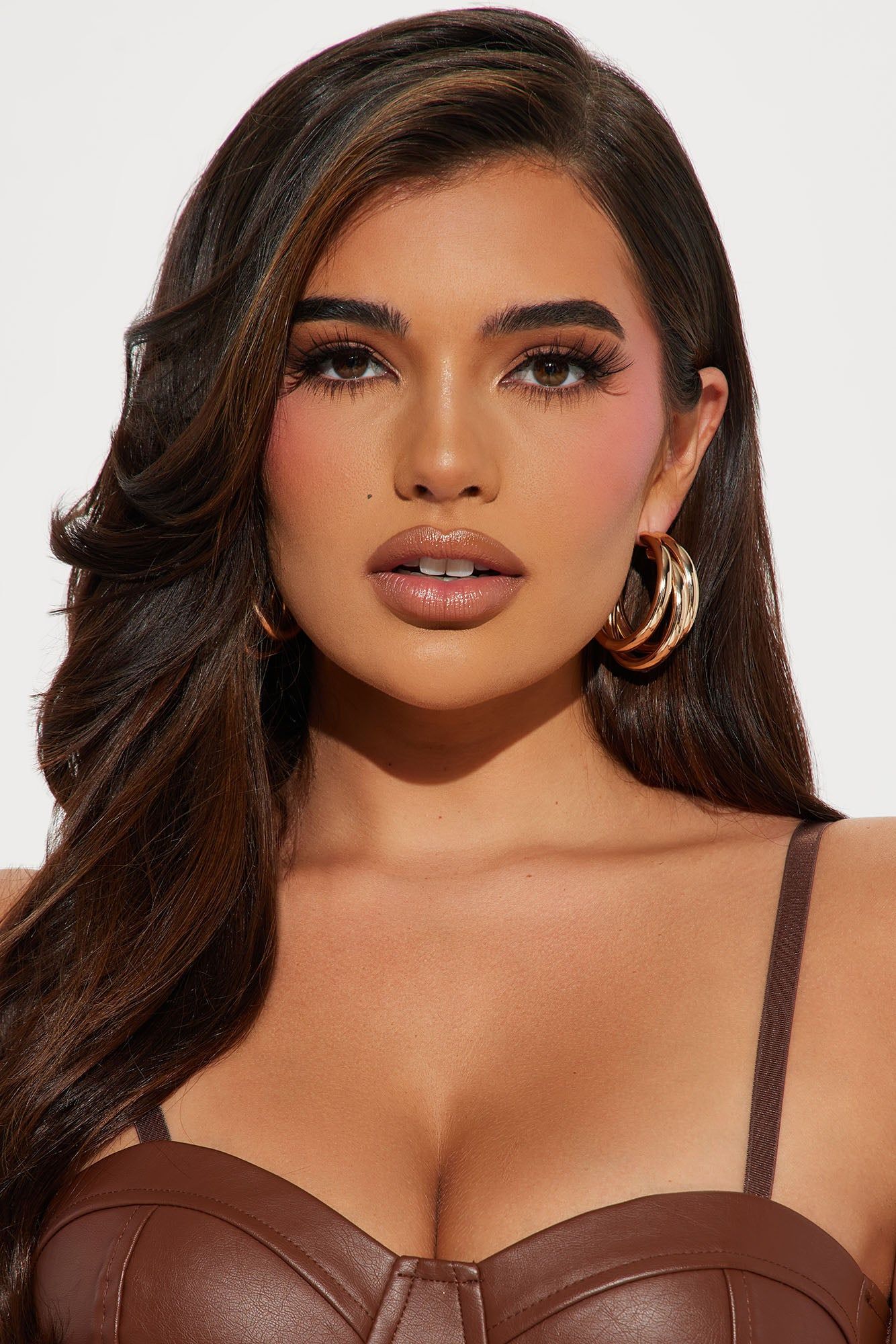 Layla Hoop Earrings - Gold sold by Fashion Nova product image thumbnail 2