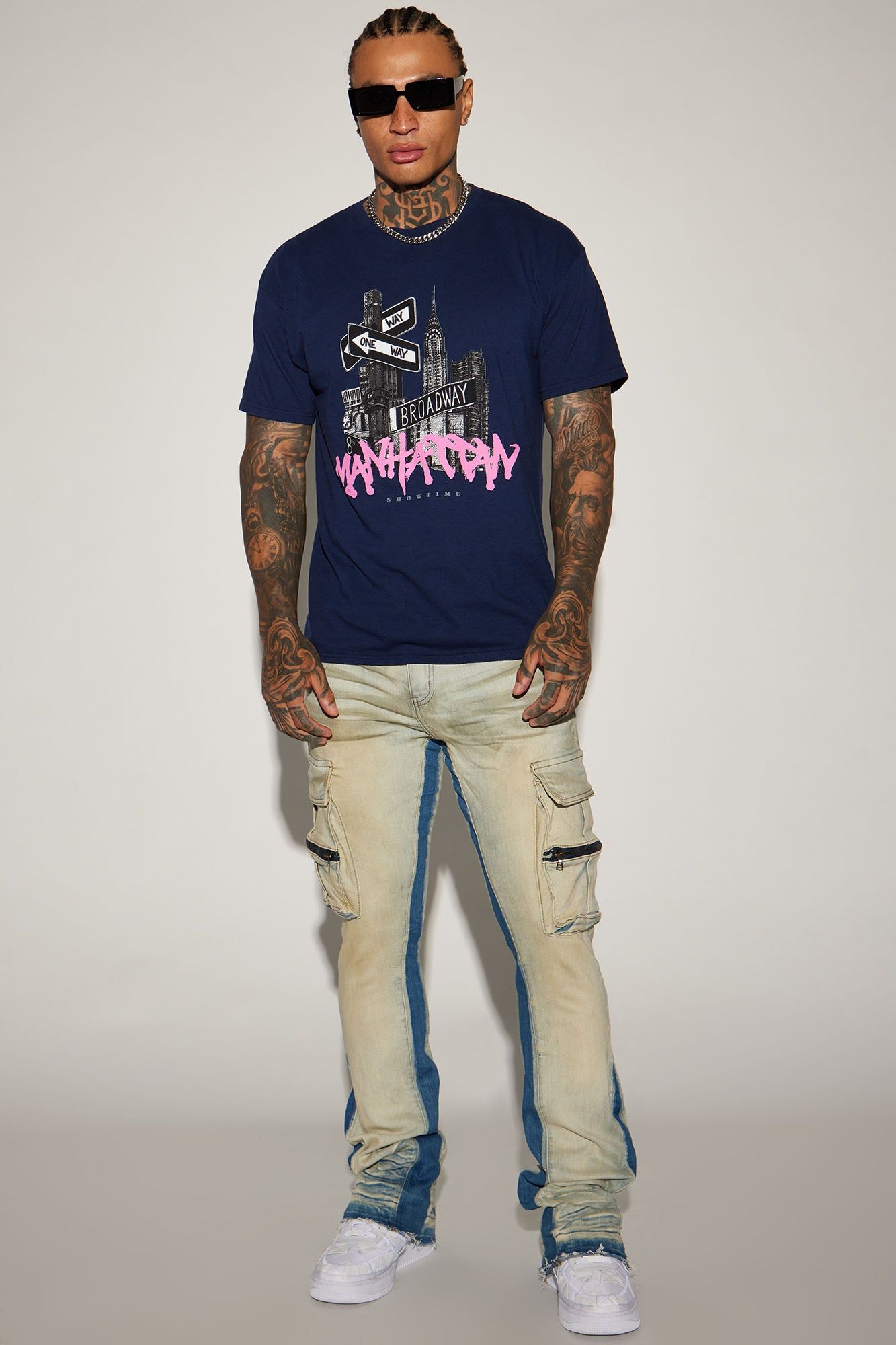 Manhattan Showtime Short Sleeve Tee - Navy sold by Fashion Nova product image thumbnail 2