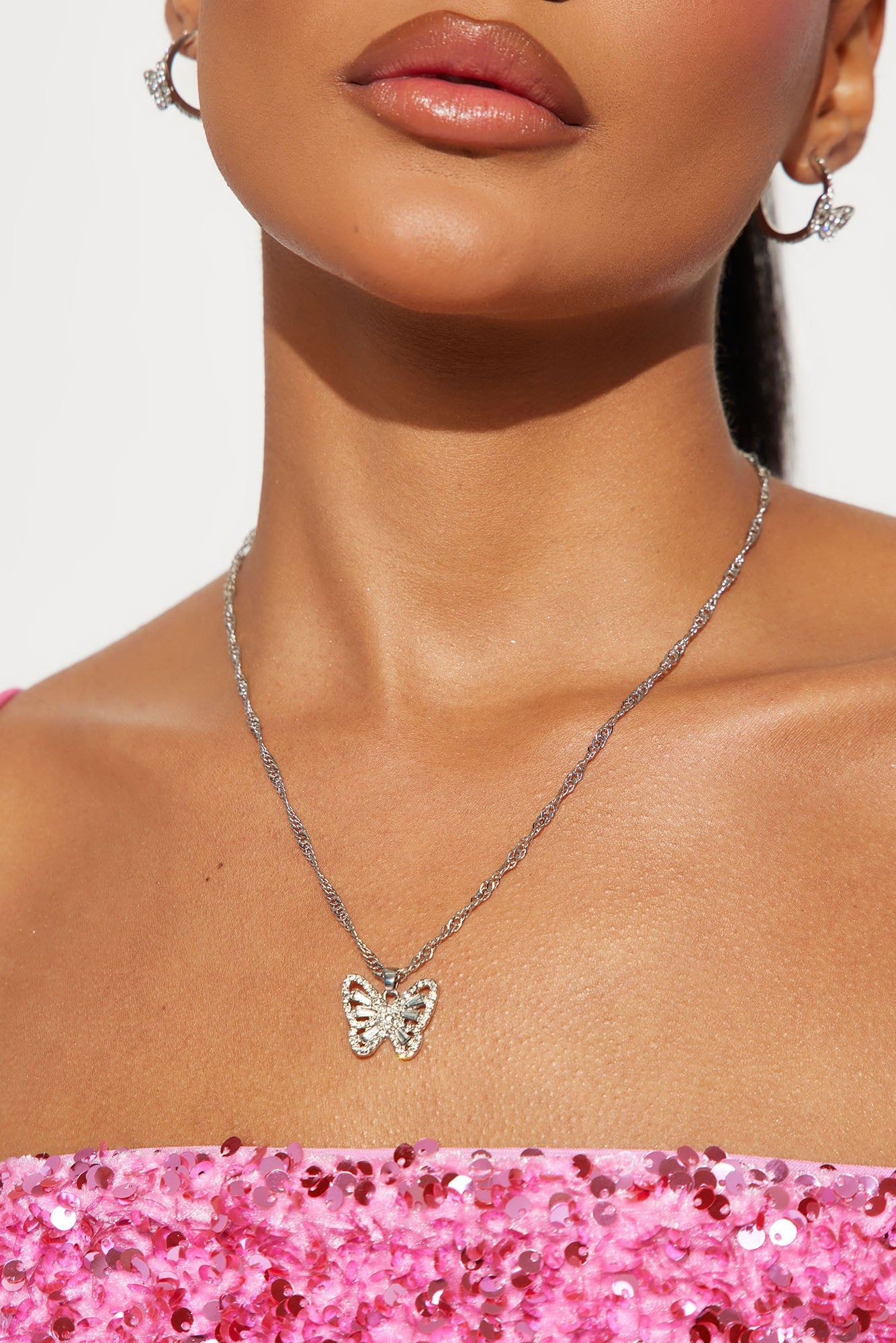 Butterfly Babe Holiday Box Set - Silver sold by Fashion Nova