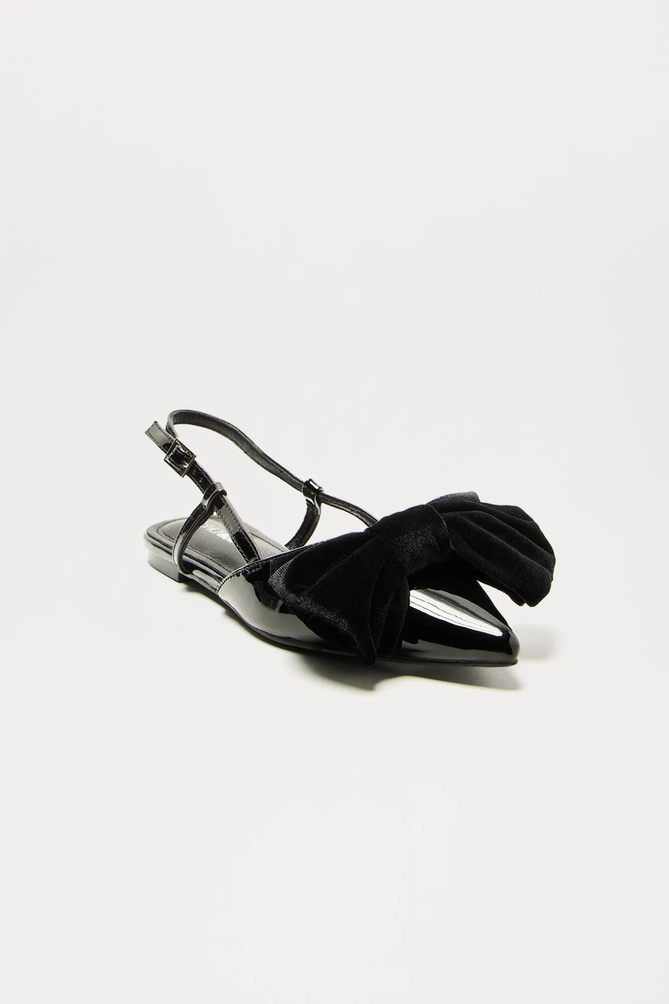 Feeling Right Slingback Flats - Black sold by Fashion Nova product image thumbnail 4