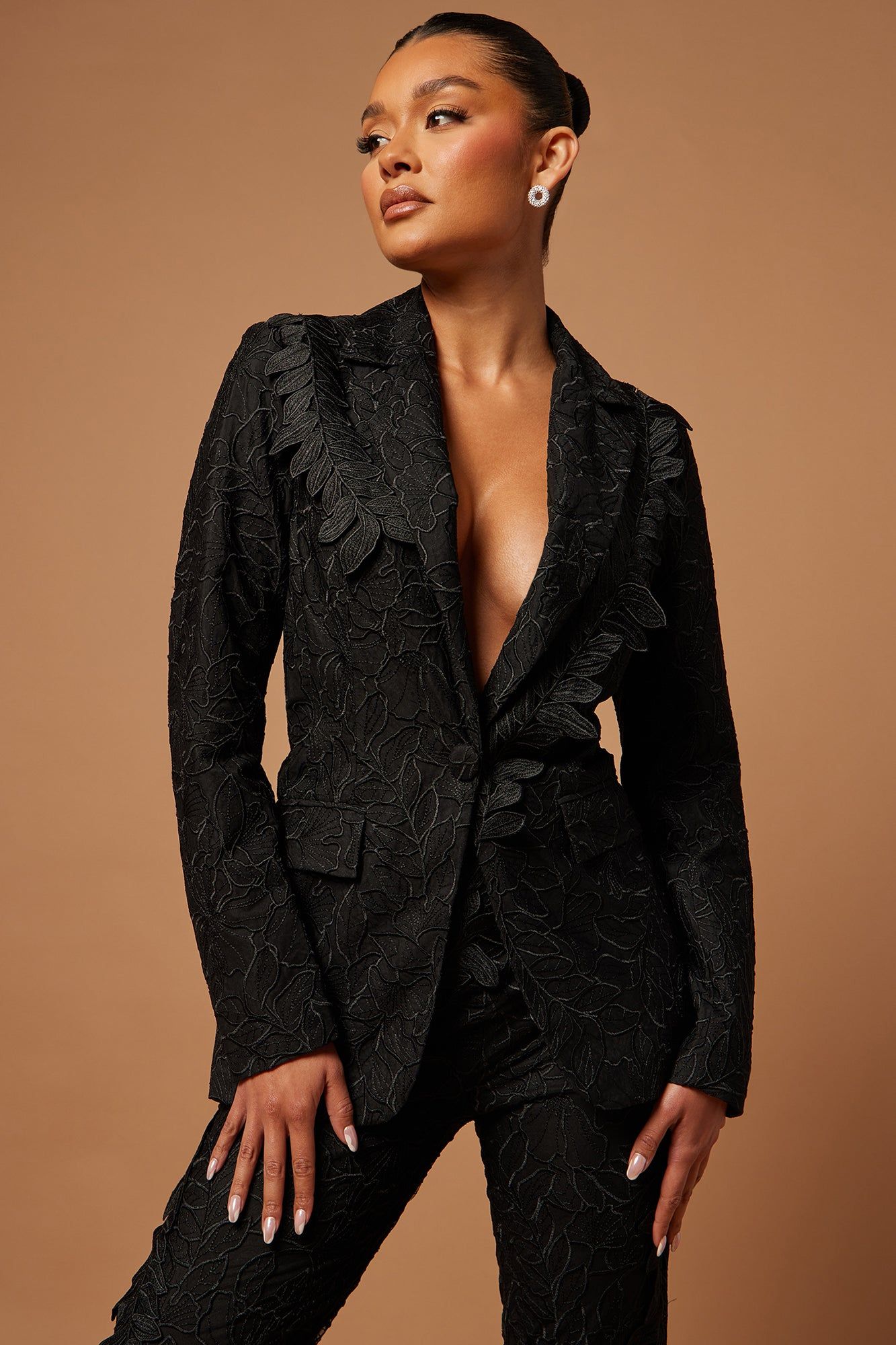 Clarissa Embroidered Blazer - Black sold by Fashion Nova