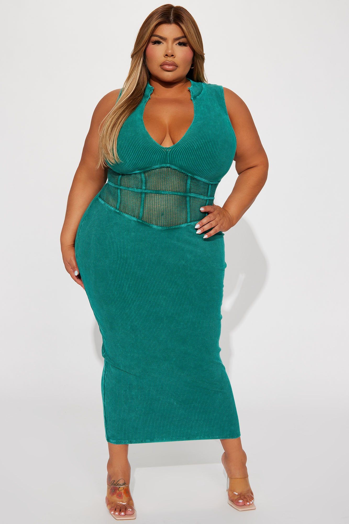 Regina Ribbed Midi Dress - Kelly Green sold by Fashion Nova product image thumbnail 4