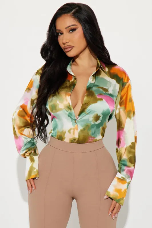 Free Spirit Shirt - Green/combo sold by Fashion Nova