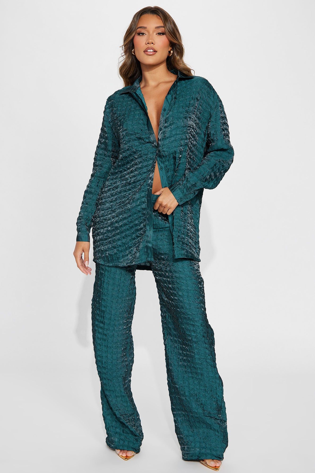 Royal Textured Pant Set - Hunter sold by Fashion Nova