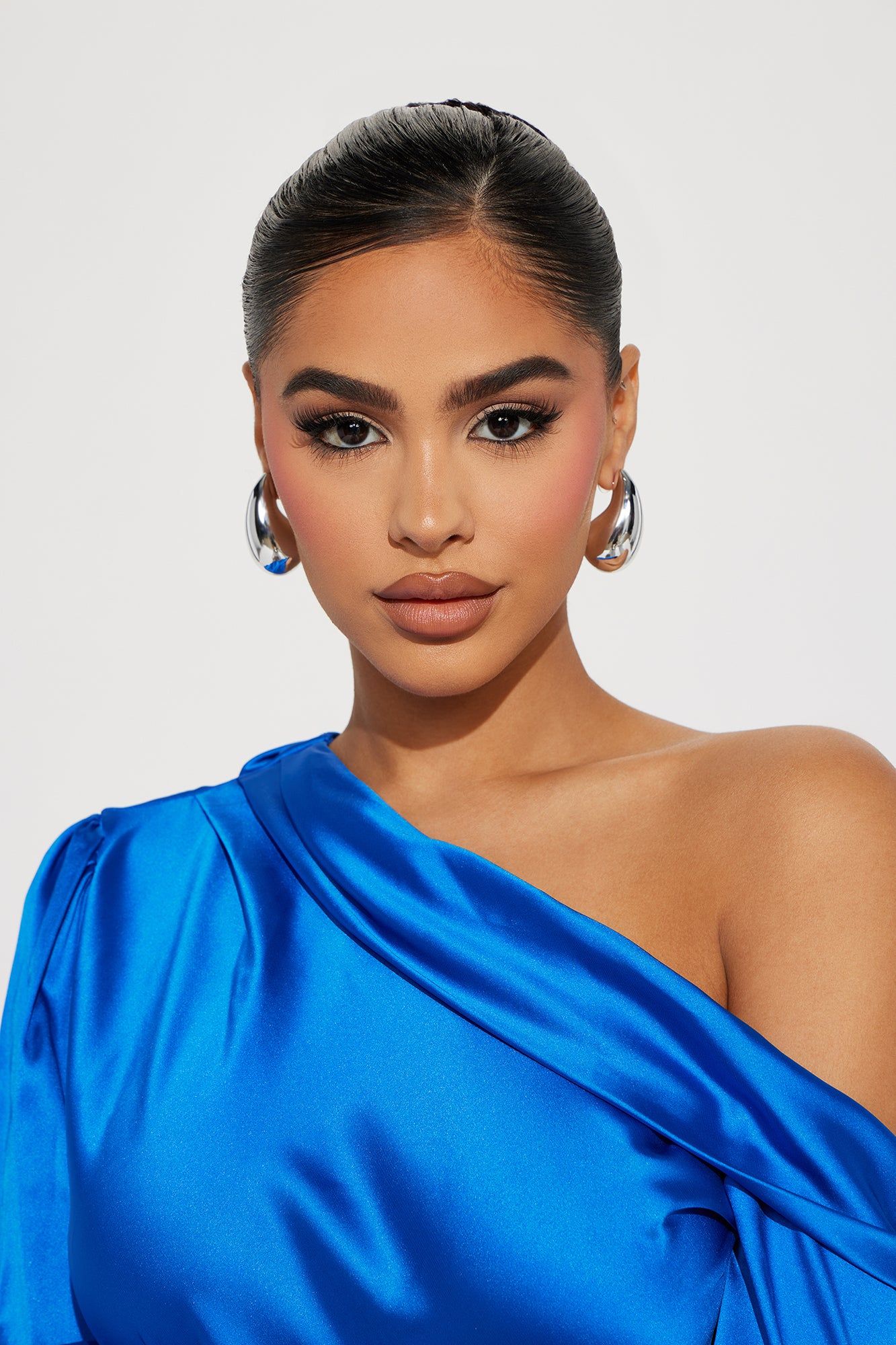Mar Bella Earrings - Silver sold by Fashion Nova