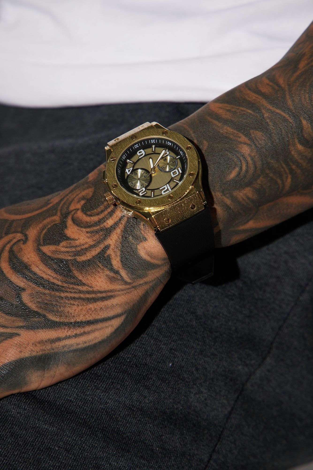 Get To It Watch - Gold sold by Fashion Nova