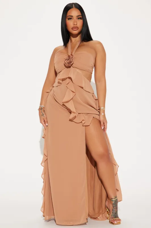 Ameliah Chiffon Maxi Dress - Mocha sold by Fashion Nova