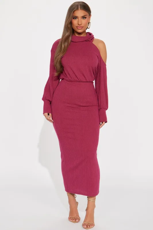 Clara Sweater Maxi Dress - Mauve sold by Fashion Nova