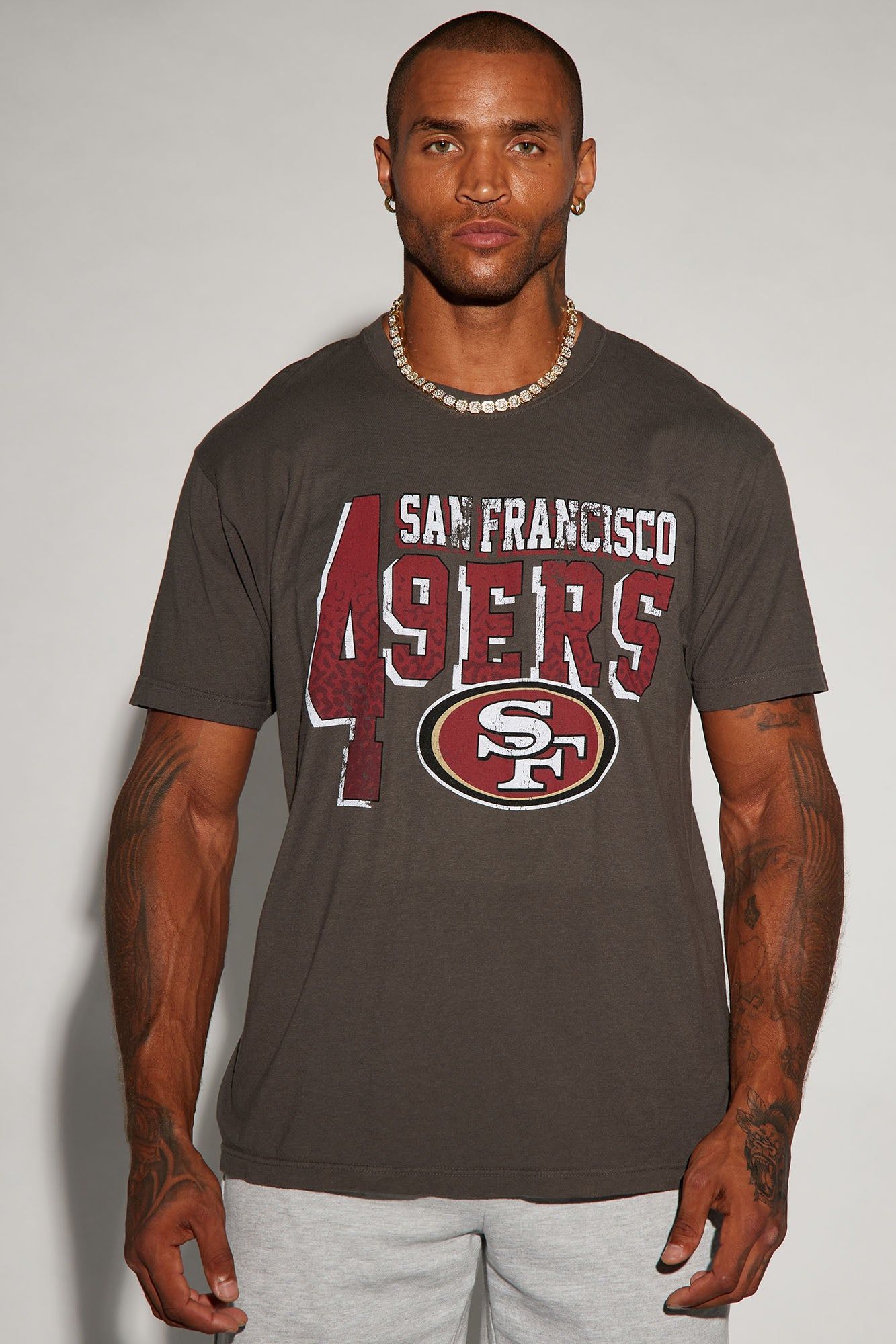 49ers Legacy Short Sleeve Tee - Black sold by Fashion Nova