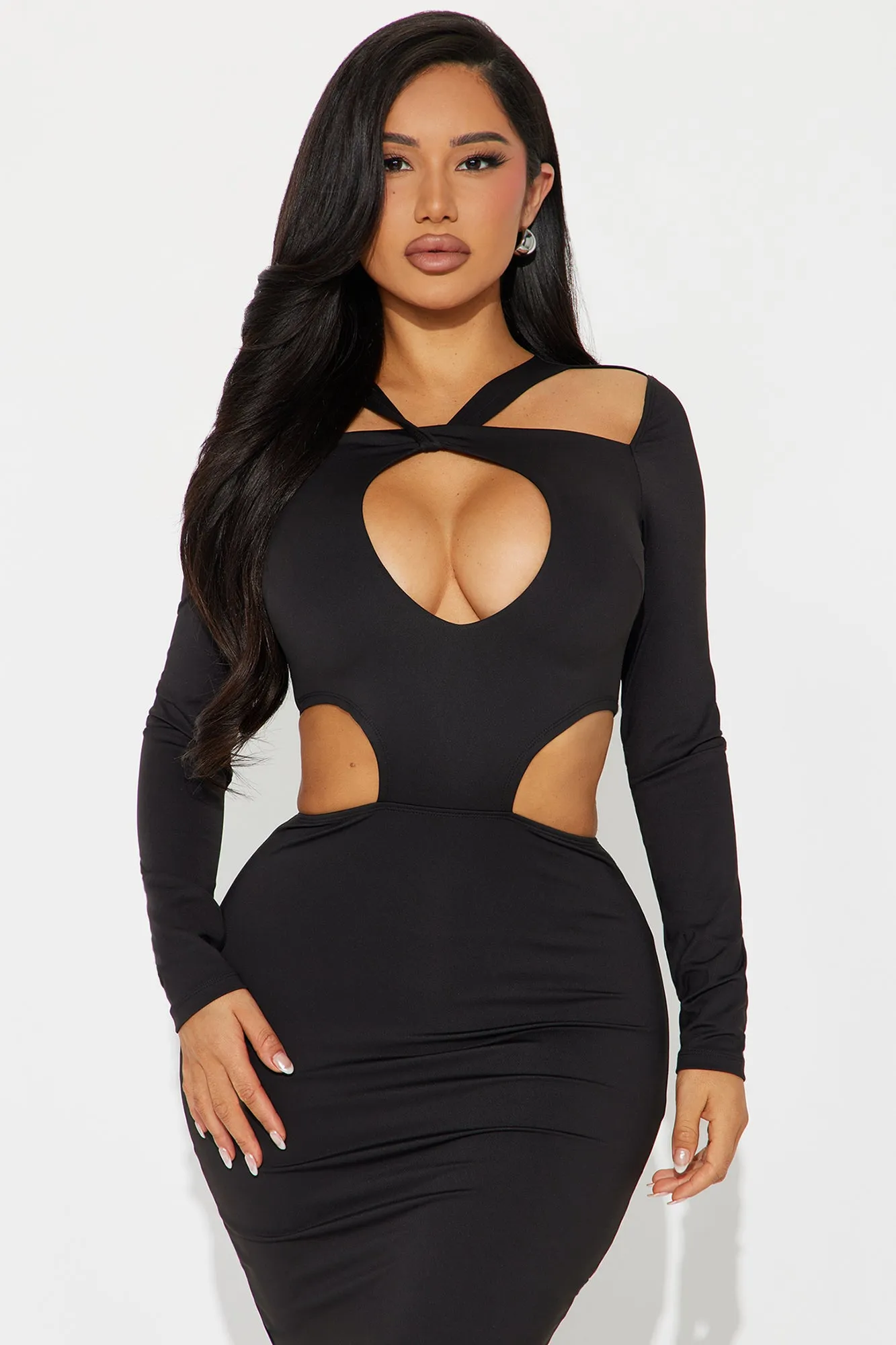 Melody Cut Out Maxi Dress - Black sold by Fashion Nova product image thumbnail 2