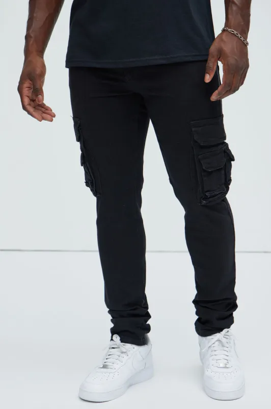 Fall For It Cargo Skinny Jeans - Black made by Fashion Nova