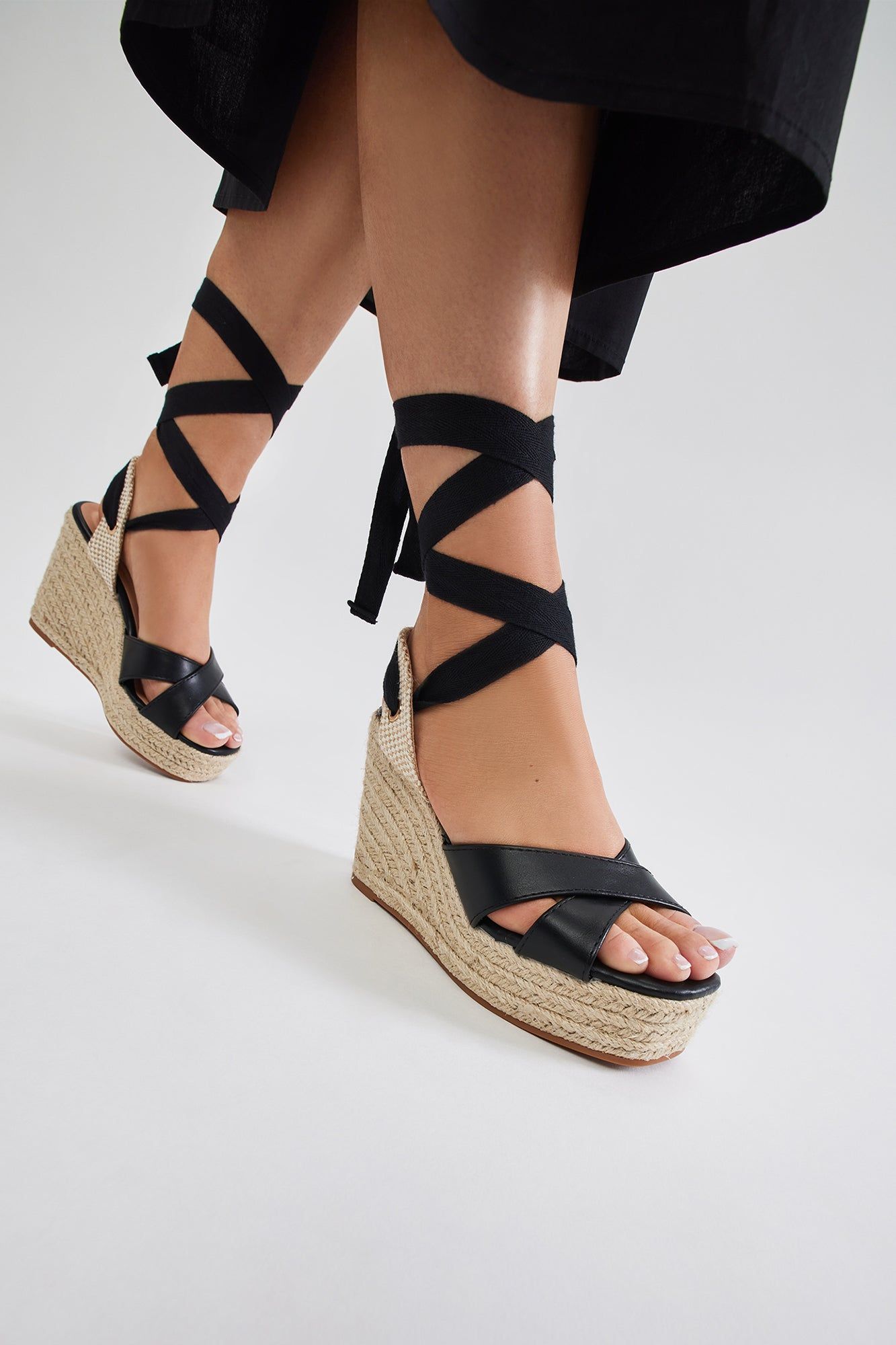 Jayda Jute Wedges - Black sold by Fashion Nova product image thumbnail 4
