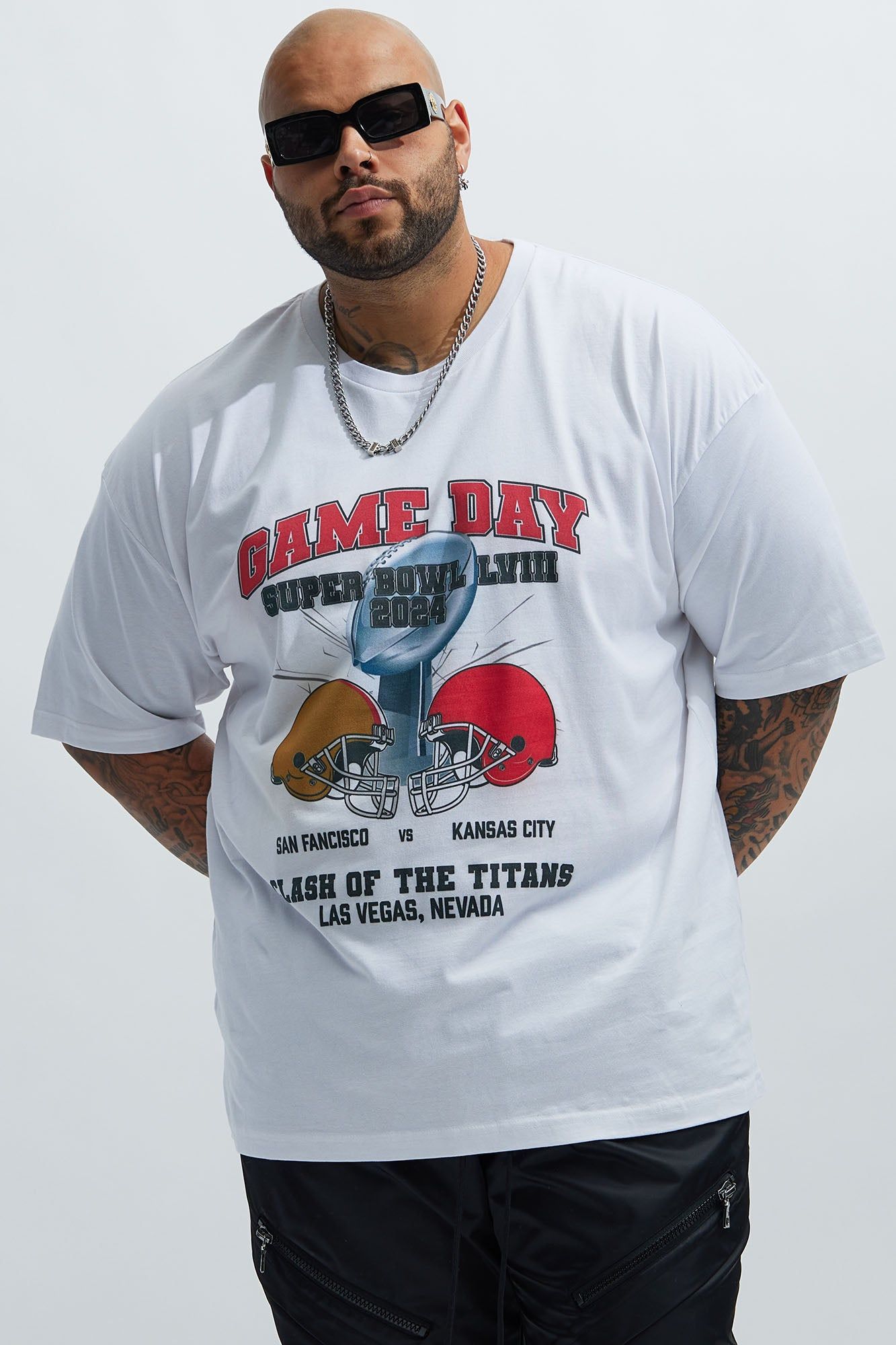 Game Day Clash Of The Titans Short Sleeve Tee - White sold by Fashion Nova product image thumbnail 4