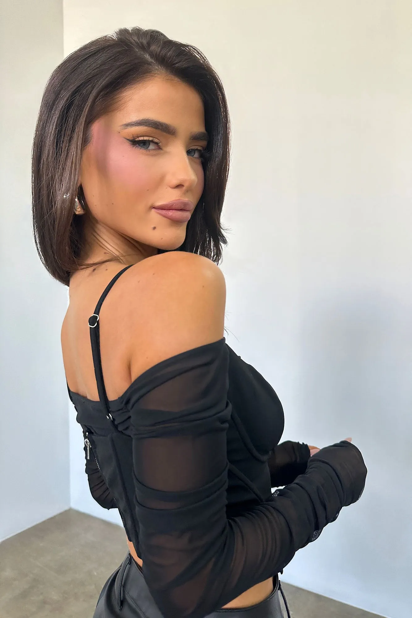 Evelyn Corset Top - Black sold by Fashion Nova product image thumbnail 4