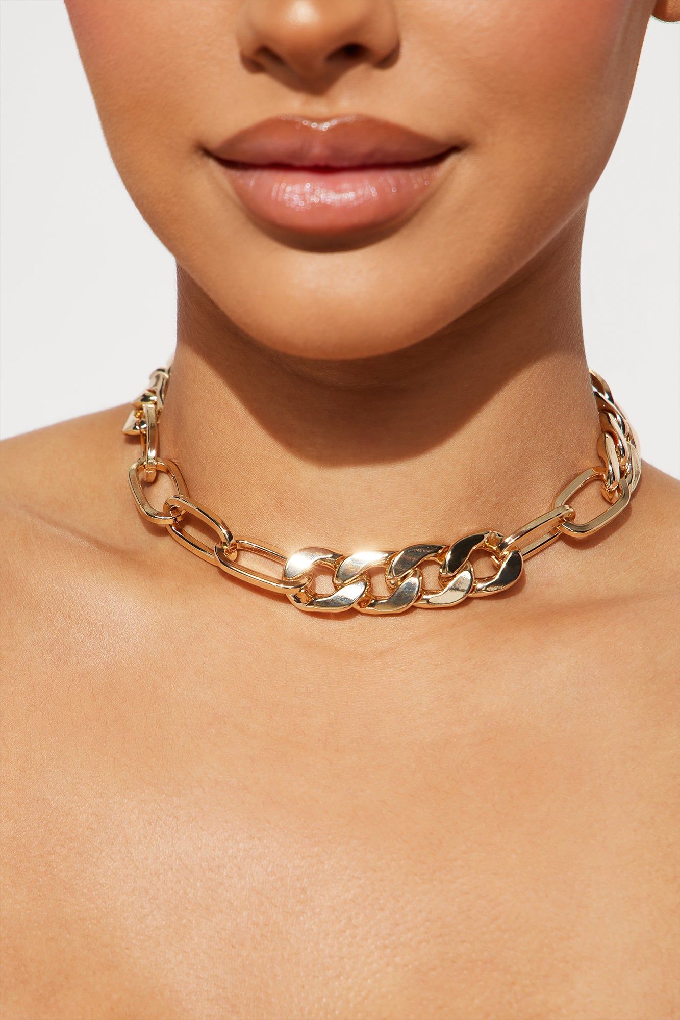 Bossy Moment Necklace - Gold sold by Fashion Nova