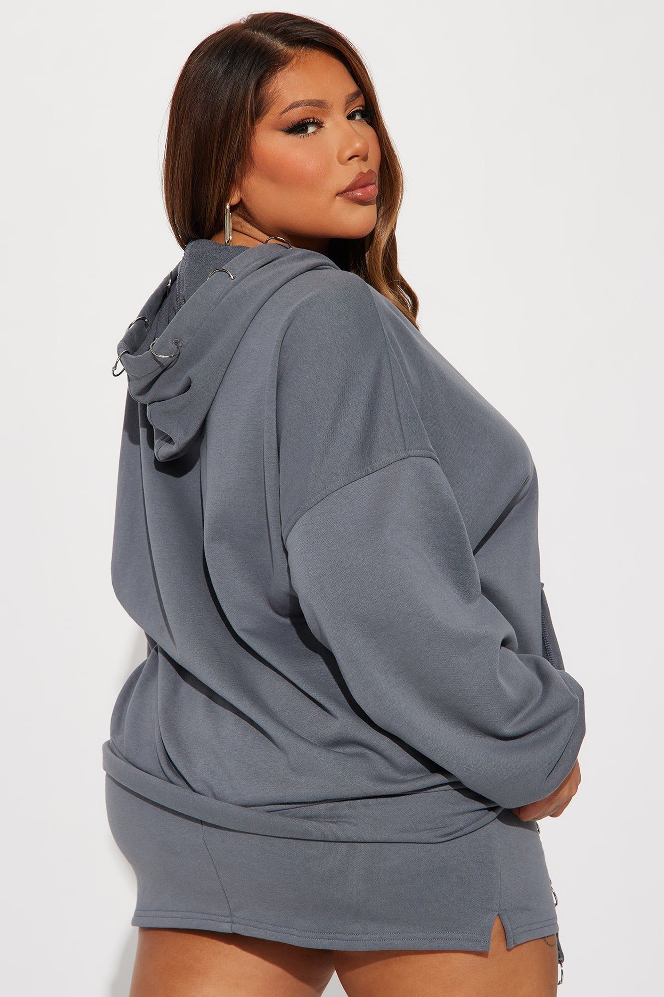 Meeks Fleece Skirt Set - Grey sold by Fashion Nova product image thumbnail 8