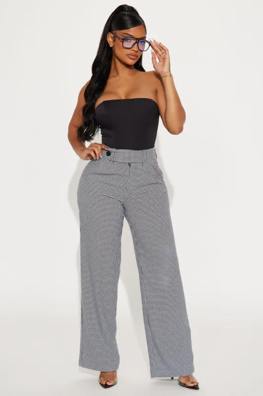 Sarah Houndstooth Wide Leg Trouser - Black/White sold by Fashion Nova