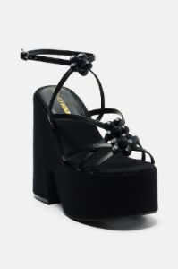 Girls Trip Platform Heels - Black sold by Fashion Nova