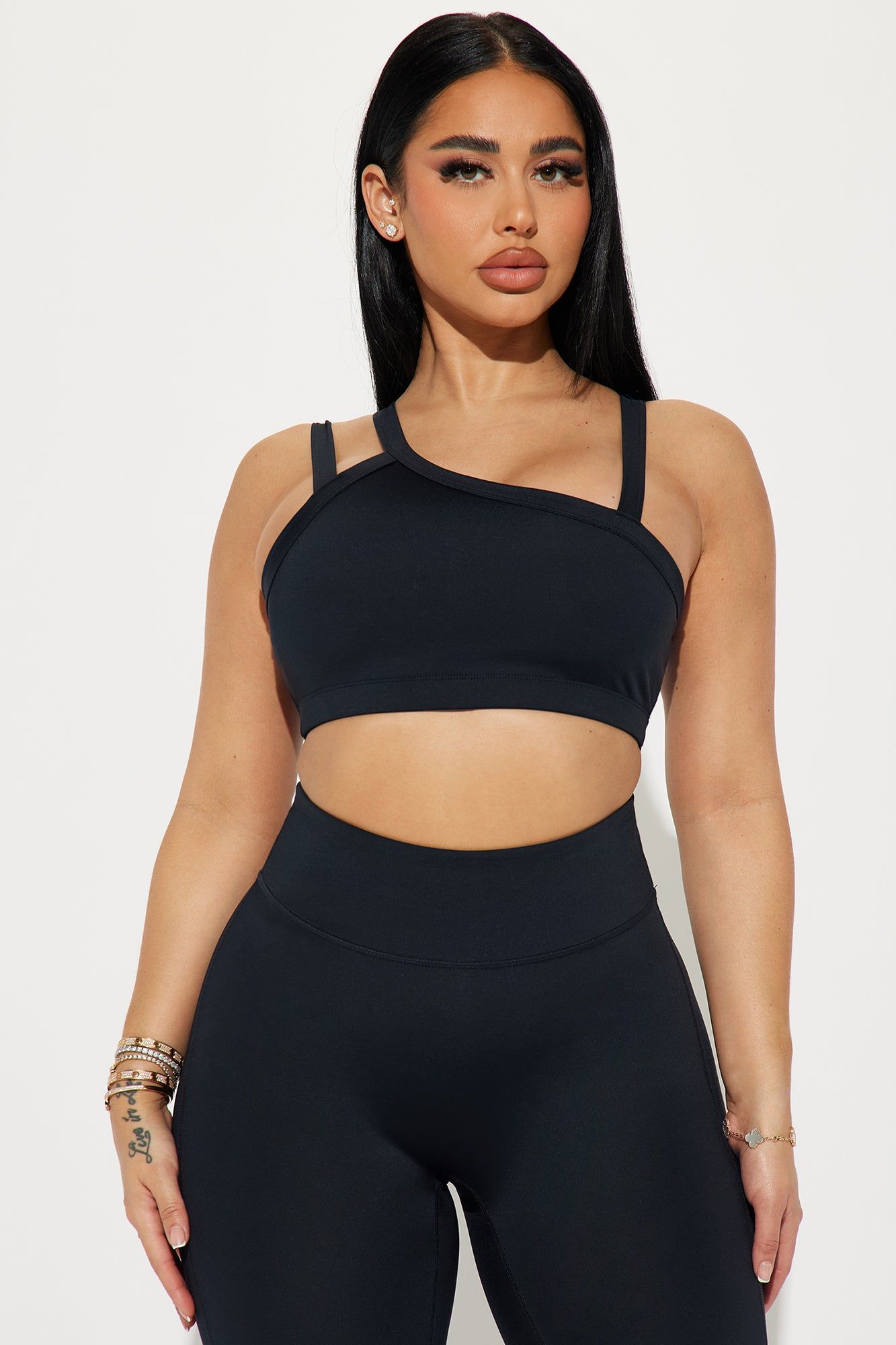 Above The Net Elevate Sports Bra - Black sold by Fashion Nova