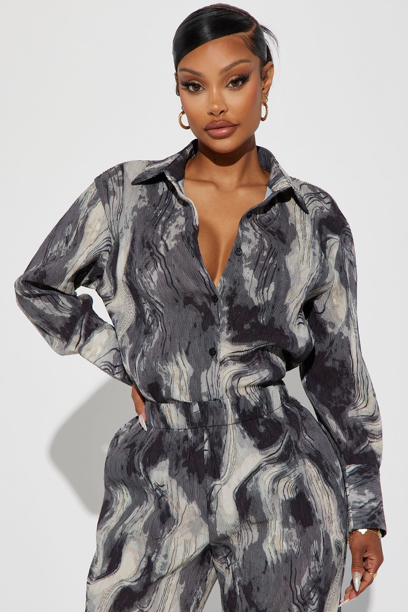 Macie Plisse Pant Set - Grey/combo sold by Fashion Nova product image thumbnail 2