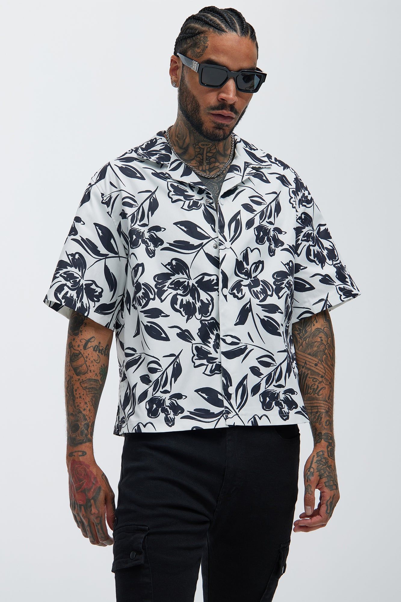 Noche Flor Shirt - White/combo sold by Fashion Nova product image thumbnail 2