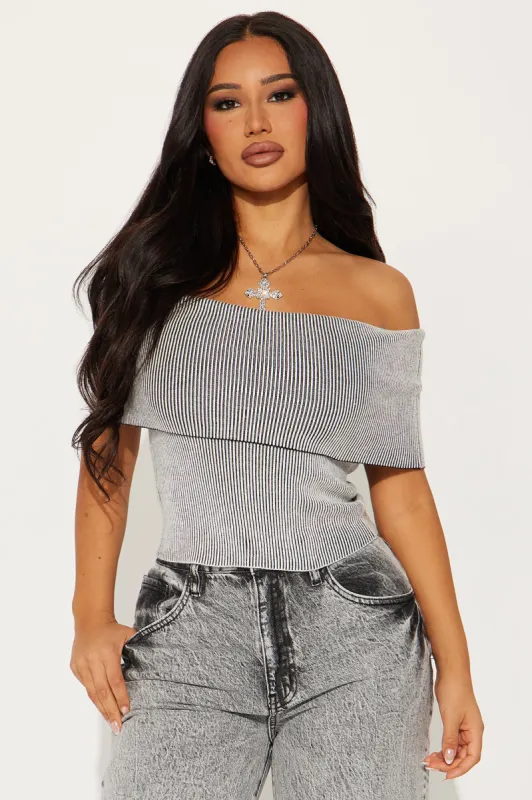 Make It Work Marled Sweater Top - White/Black sold by Fashion Nova