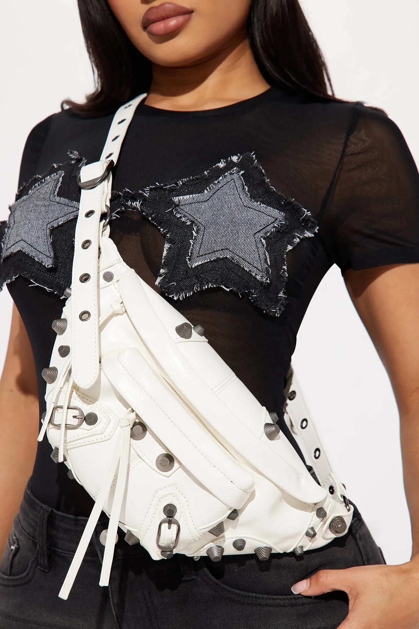 Slaying The Game Fanny Pack - White sold by Fashion Nova