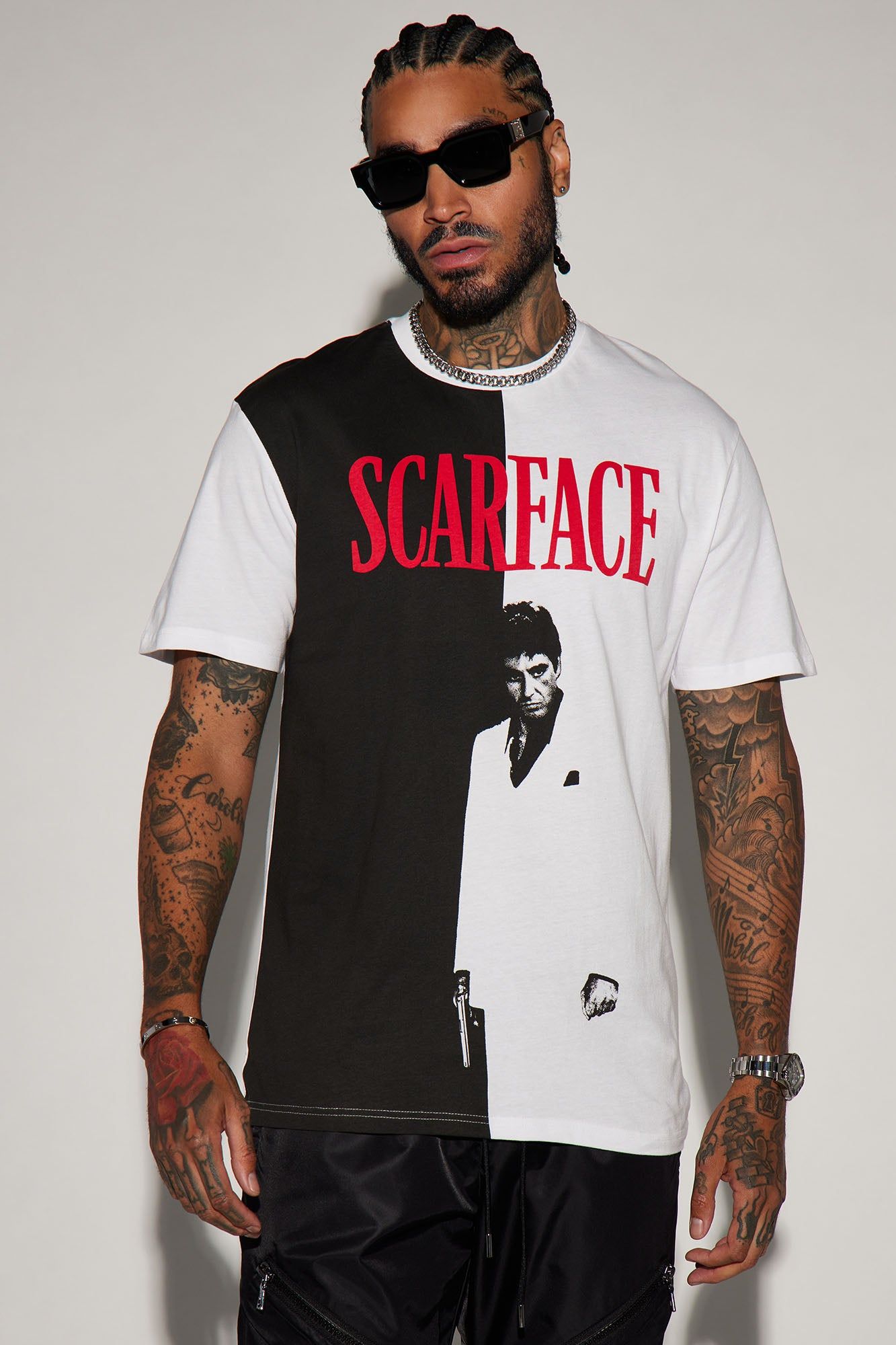 Scarface Poster Short Sleeve Tee - Black/White sold by Fashion Nova