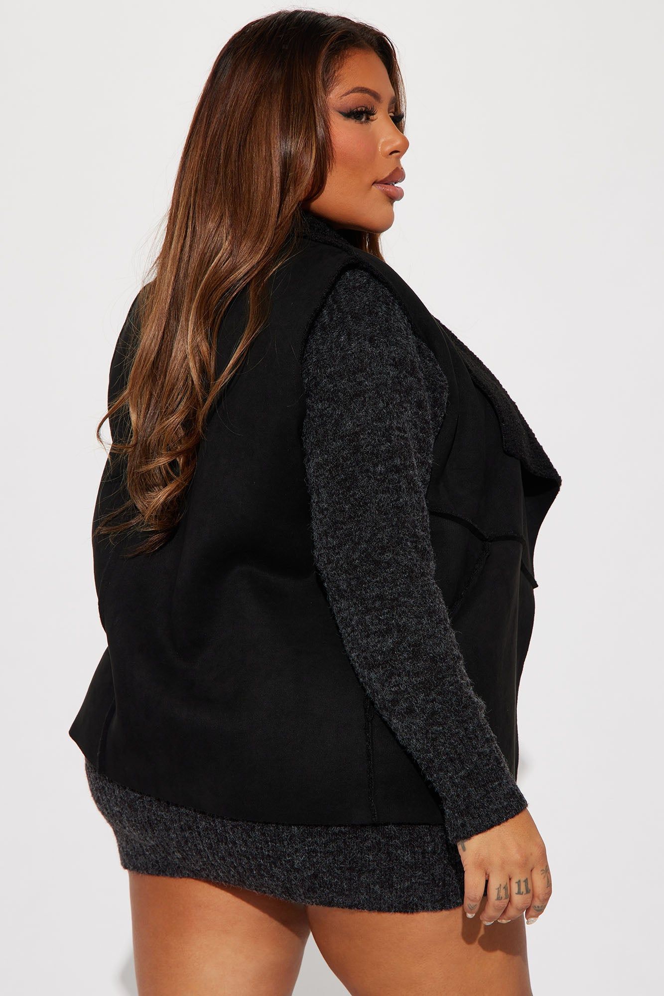 Cabin Cutie Shearling Vest - Black sold by Fashion Nova product image thumbnail 6