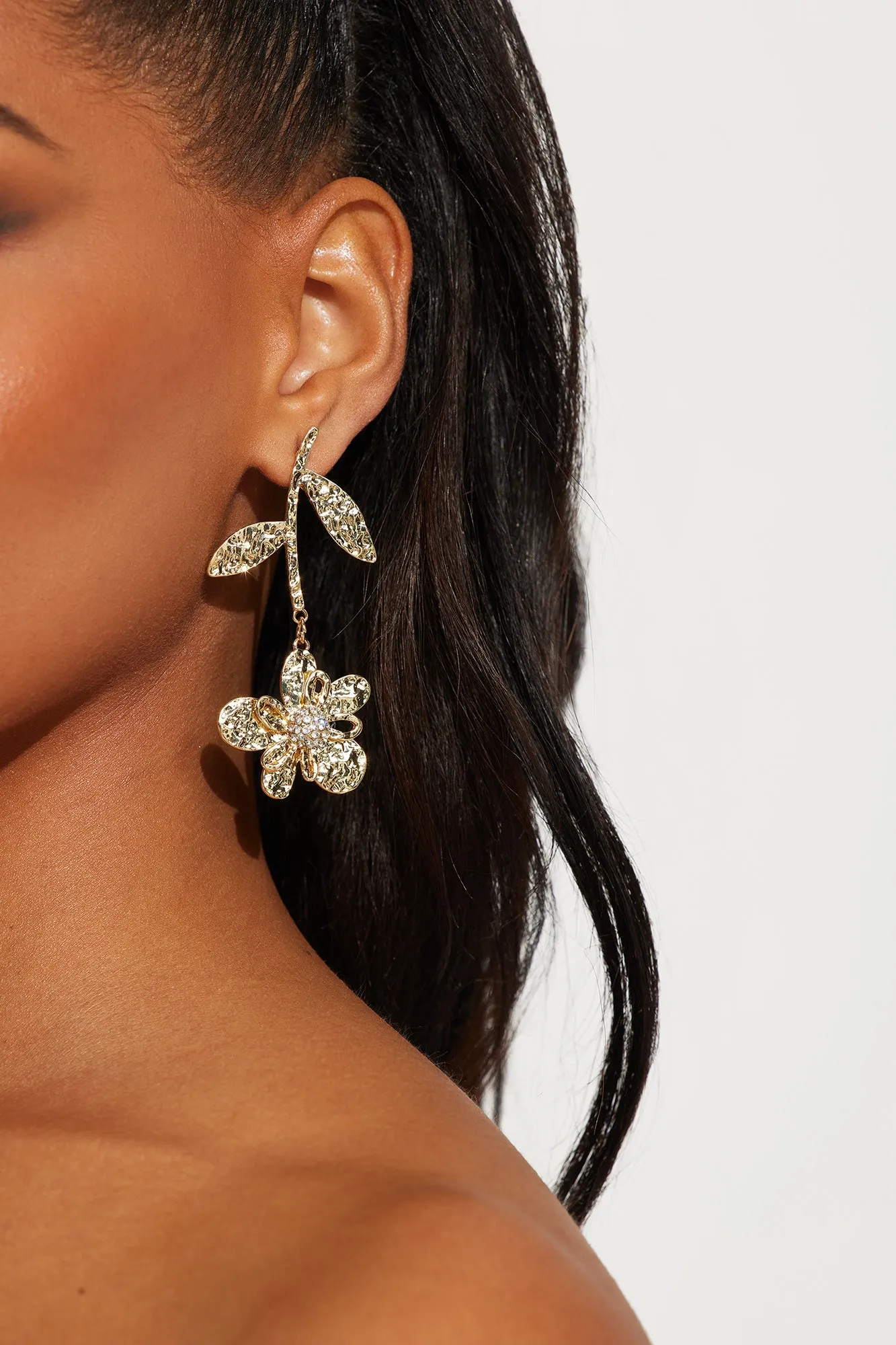 You Drive Me Daisy Earrings - Gold sold by Fashion Nova