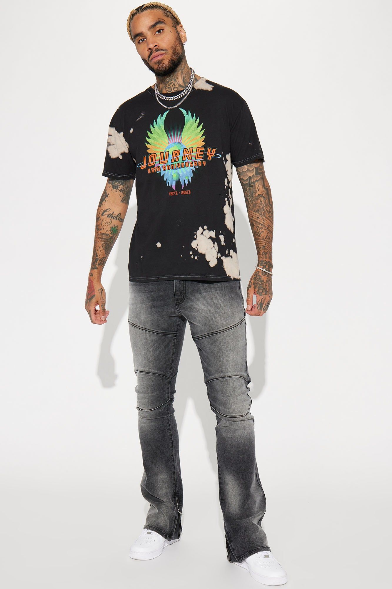 Journey 50th Anniversary Short Sleeve Tee - Black sold by Fashion Nova product image thumbnail 3