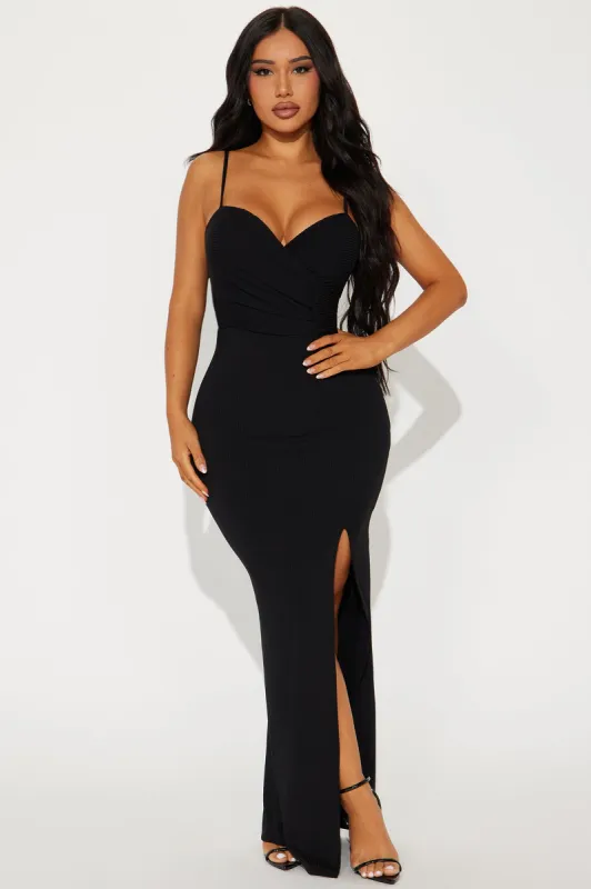 Penelope Ribbed Maxi Dress - Black sold by Fashion Nova