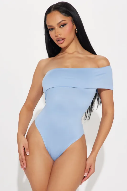 Kendall Off Shoulder Bodysuit - Blue sold by Fashion Nova