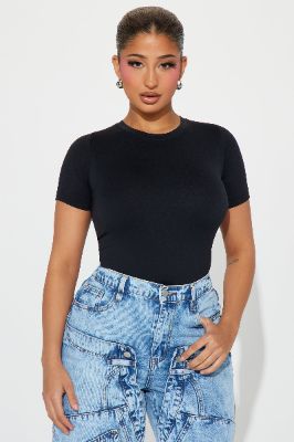 Mila Seamless Tee - Black sold by Fashion Nova